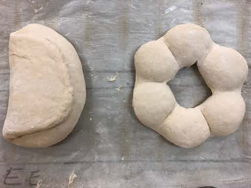 Making your own sourdough bread. (4 hours class)