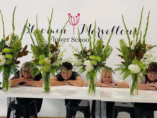 floristry courses, workshop, class, hens party, flowers