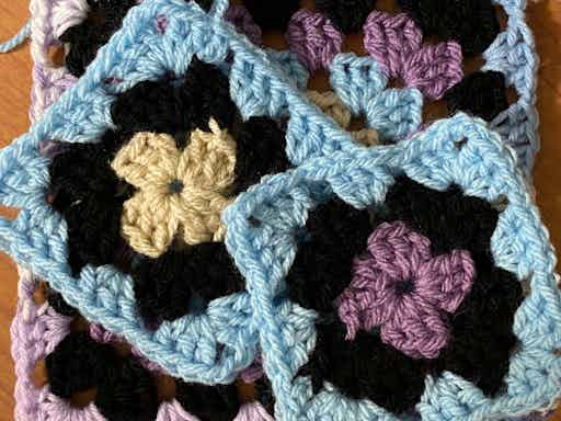 How to Crochet a Granny Square