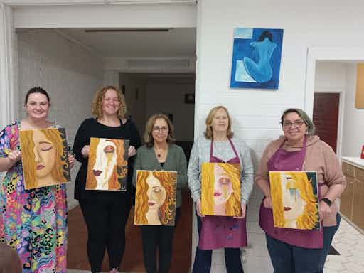 Paint & Sip - Girl with golden tears