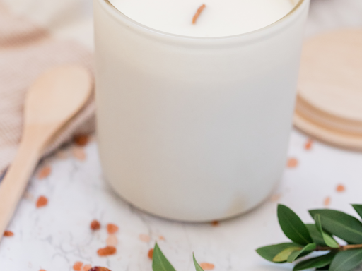 Finders Keepers - Candle Making
