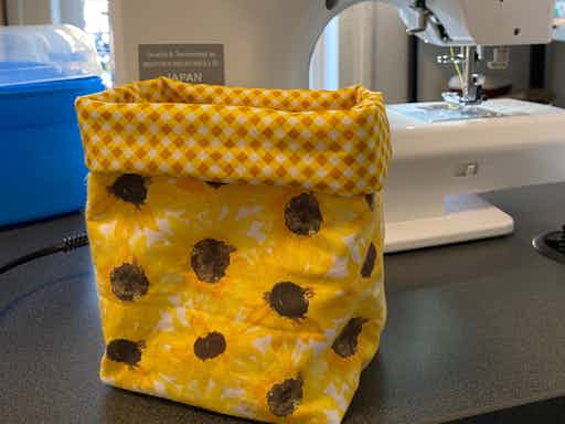 Holiday Sewing: Stash Busting Basket!