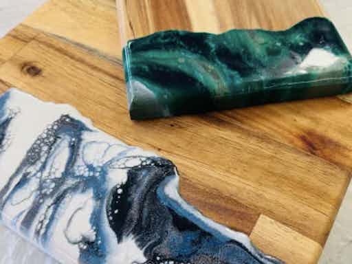 Resin Art Workshop | Create Cheese/Tapas Board & Coasters