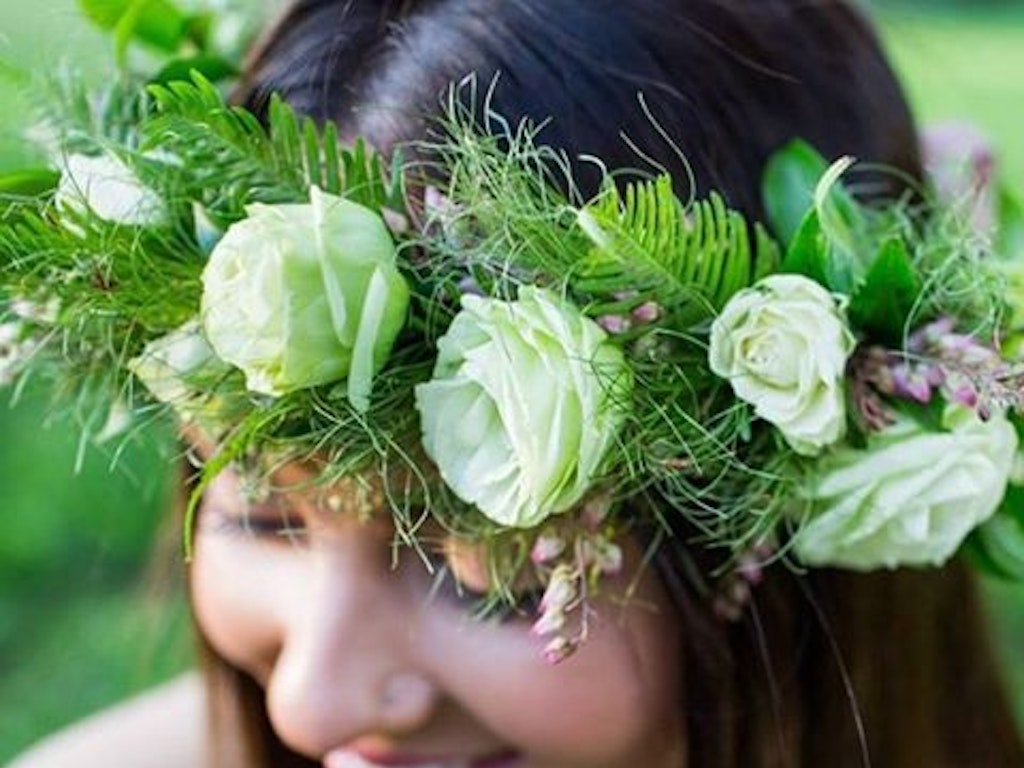 Corporate Workshop - Flower Crowns & Cheese