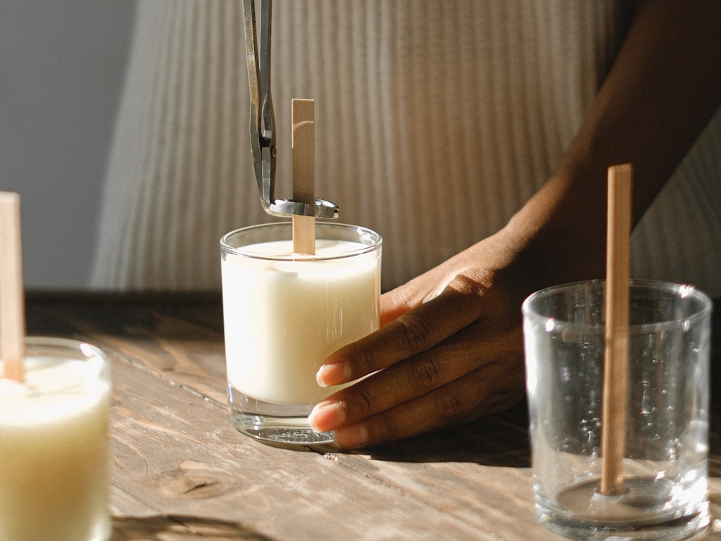 Hands-on soy candle making workshop with all materials