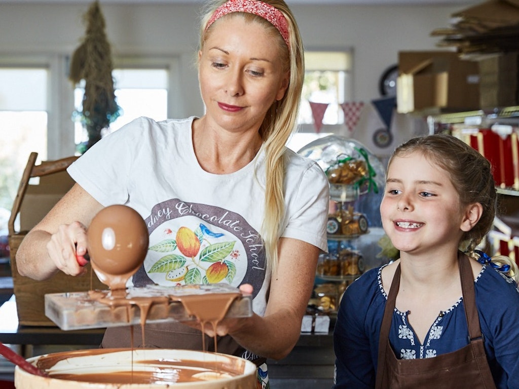 MOTHER'S DAY! Chocolate Making with mum