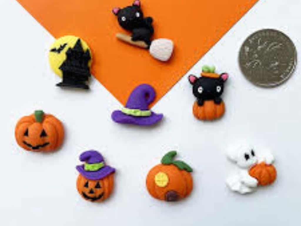 Make Halloween Fridge Magnets