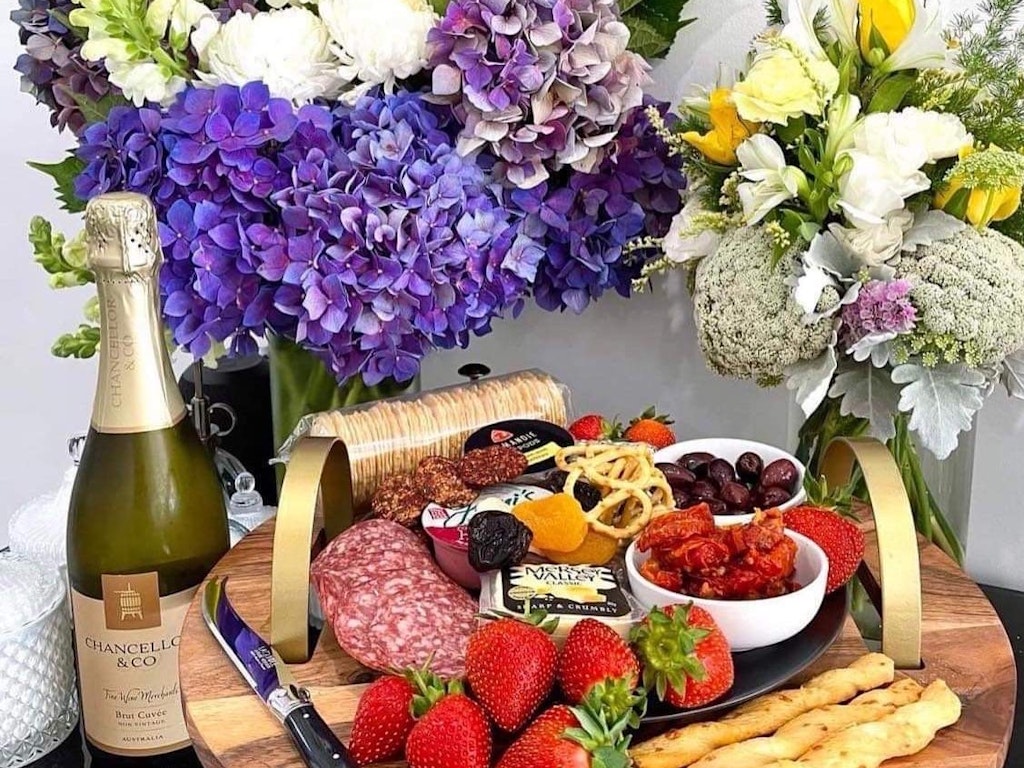 Bottomless Boujee Brunch Floristry Workshop