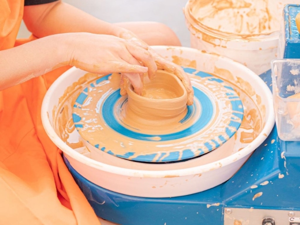 Pottery Wheel & Wine (18+) - House of Hobby