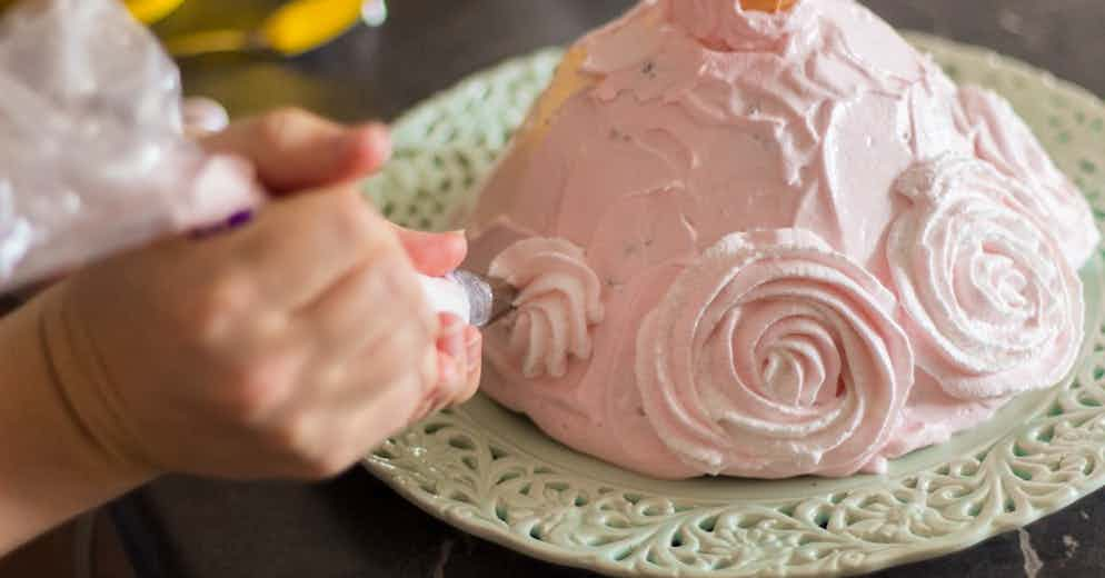 Kids, Create the Cake of Your Dreams!